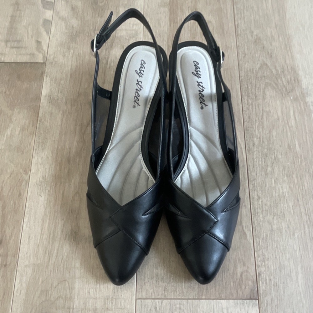 Easy Street Avena Black Mesh Slingback Block Heel Pointed Toe Buckle 9.5 M NIB